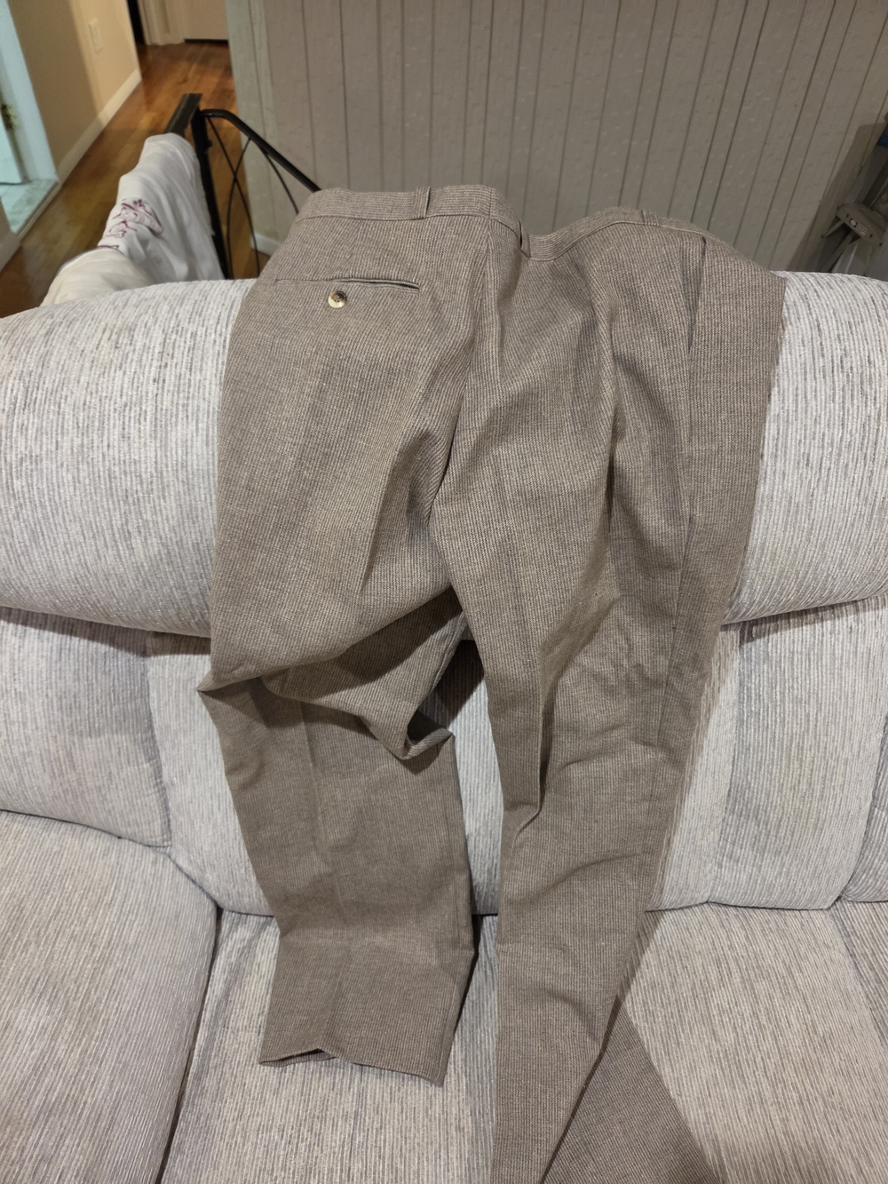 Dockers Men's Beige Cotton Twill Chino Pants 30W Regular Fit Straight Mid Rise
